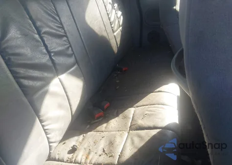 1998 Dodge Ram 1500 St z USA, uszkodzony, nr VIN 3B7HC13Y0WG196673